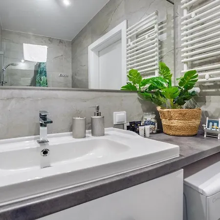 Apartment Blekitna Laguna Z Basenem - Ul Kasprowicza 20a -