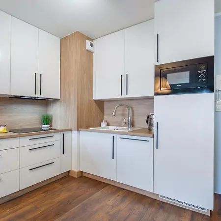 Blekitna Laguna Z Basenem - Ul Kasprowicza 20a - * Kolberg